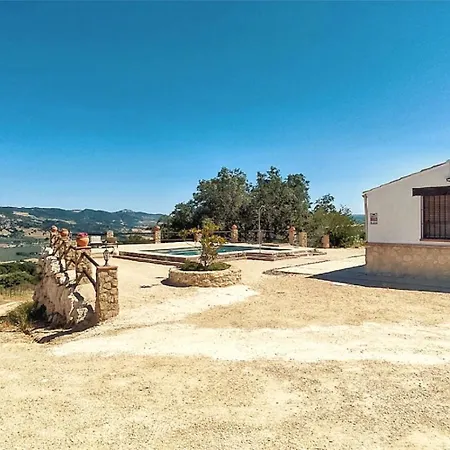 252 By Villamya Villa